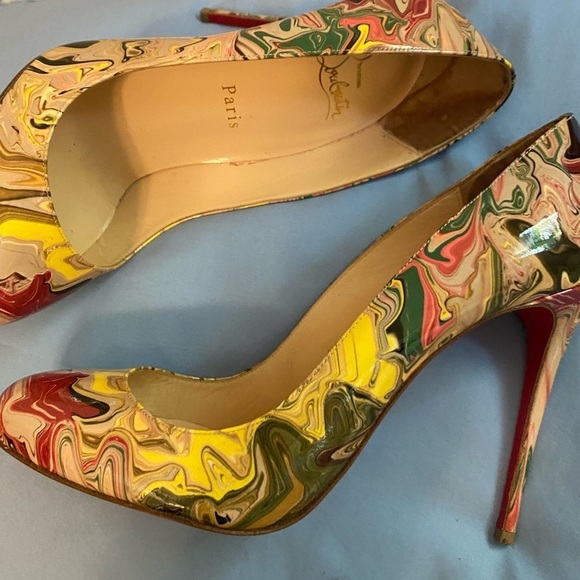 Christian Louboutin / FIFI Marble Patent pumps paint swirl Heels So Kate 38.5 - Picture 3 of 12